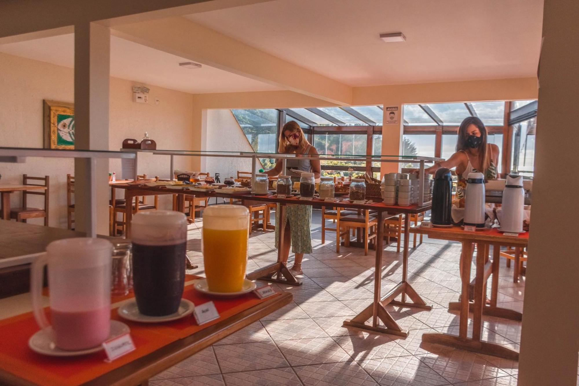 Ferrujao Pousada E Restaurante Garopaba Exteriör bild